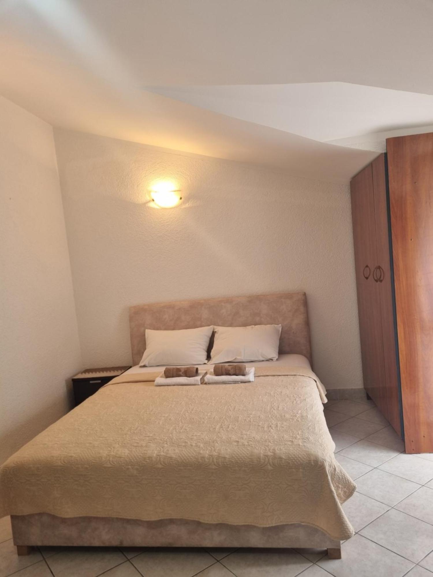 Apartmani Mihailovic Budva Bilik gambar