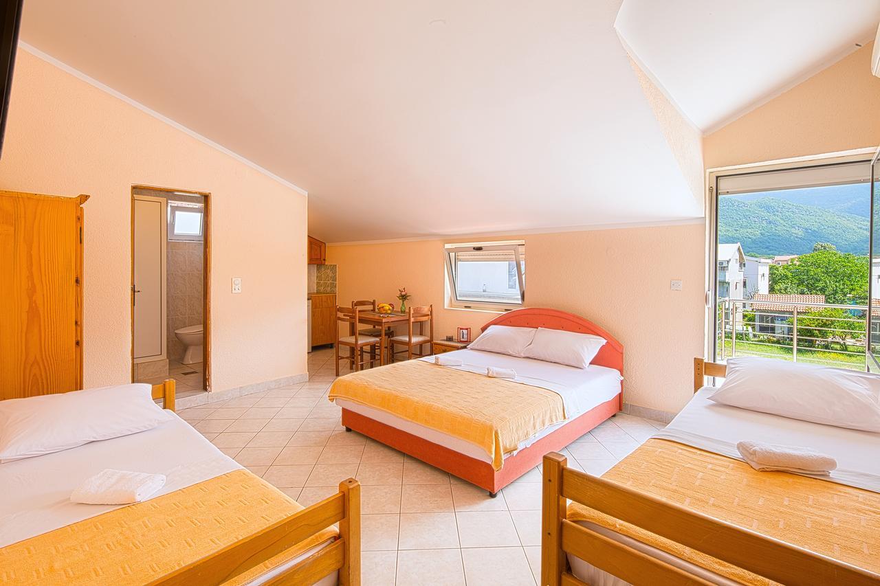 Apartmani Mihailovic Budva Luaran gambar