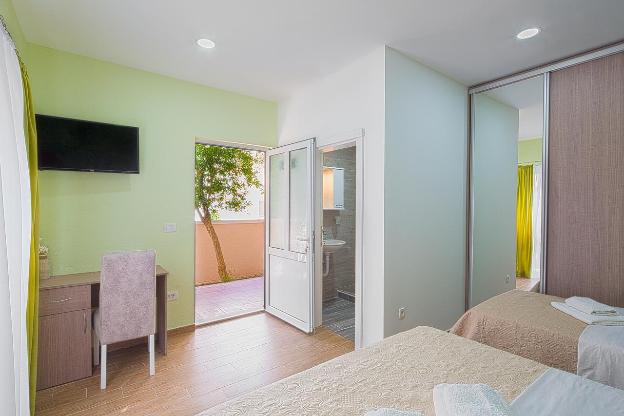 Apartmani Mihailovic Budva Luaran gambar
